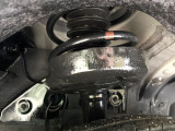 お車を安心してお乗りいただく為には、足回りの定期点検が欠かせません。サービスサポート(有償保証)では無料点検もご提供しており、安心のカーライフをお過ごしいただけるサポート体制が整っています。