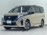 セレナ 2.0 ハイウェイスターV 4WD 本革シート
