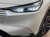 【シーケンシャルターンランプ付きLEDヘッドライト】人気の『流れるウィンカー』付きのLEDヘッドライトを装備♪高級感はもちろん、点灯時は存在感たっぷりで他車からも認識されやすく安心です。