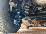 お車を安心してお乗りいただく為には、足回りの定期点検が欠かせません。サービスサポート(有償保証)では無料点検もご提供しており、安心のカーライフをお過ごしいただけるサポート体制が整っています。