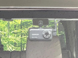 【ドライブレコーダー】ドライブレコーダー装備!走行中はもちろん、あおり運転や事故に遭遇した際、映像で記録し、万一のリスクに備えます。※記録用SDカードはお客様ご自身でご準備いただく必要があります。