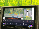 【パノラミックビューモニター】専用のカメラにより、上から見下ろしたような視点で360度クルマの周囲を確認することができます☆死角部分も確認しやすく、狭い場所での切り返しや駐車もスムーズに行えます。