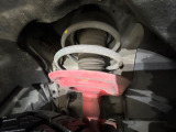 お車を安心してお乗りいただく為には、足回りの定期点検が欠かせません。サービスサポート(有償保証)では無料点検もご提供しており、安心のカーライフをお過ごしいただけるサポート体制が整っています。