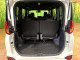 普段のお買い物や通勤、送迎等に十分な荷室スペースを確保しております。セカンドシートを倒すと、大きな荷物の積載も可能です♪