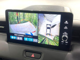 【マルチビューカメラシステム】専用のカメラにより、上から見下ろしたような視点で360度クルマの周囲を確認することができます☆死角部分も確認しやすく、狭い場所での切り返しや駐車もスムーズに行えます。