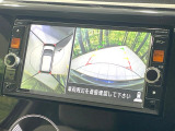 【全方位モニター】専用のカメラにより、上から見下ろしたような視点で360度クルマの周囲を確認することができます☆縦列駐車や幅寄せ時に活躍してくれます♪