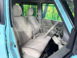 運転席シート廻りは使用感も少なく、良好な状態となっています。丁寧に使われていたことがよくわかりますね。