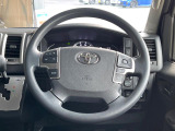 【ステアリングスイッチ】運転中、前方から目線をそらすことなく、オーディオ等の操作が可能な便利機能!安心&快適なドライブを演出してくれます♪