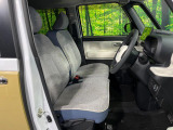 運転席シート廻りは使用感も少なく、良好な状態となっています。丁寧に使われていたことがよくわかりますね。