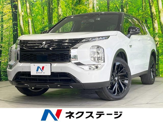 アウトランダー PHEV 2.4 ブラック エディション 4WD