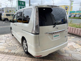 セレナ 2.0 ハイウェイスター S-HYBRID 修復歴無し
