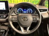 【純正革巻きステアリング】上質な革を使用することで、手にしっかり馴染みとても運転しやすいハンドルです♪