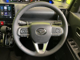 【純正革巻きステアリング】上質な革を使用することで、手にしっかり馴染みとても運転しやすいハンドルです♪