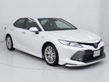 個性的なリアビューで御座います。精悍な佇まいは高級車ならではです。