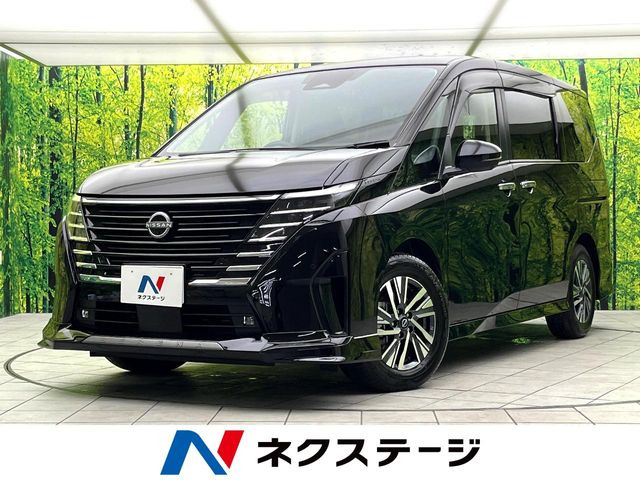 セレナ 1.4 e-POWER ハイウェイスターV