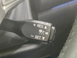 【レーダークルーズコントロール】高速道路での長距離走行が楽に!!自動で速度を保つクルーズコントロールが、衝突軽減システムと連携し、前方の車両を感知して車間を保つように速度調節してくれます!!