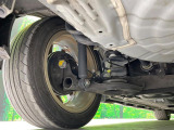 お車を安心してお乗りいただく為には、足回りの定期点検が欠かせません。サービスサポート(有償保証)では無料点検もご提供しており、安心のカーライフをお過ごしいただけるサポート体制が整っています。