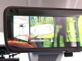 【マルチアラウンドモニター】専用のカメラにより、上から見下ろしたような視点で360度クルマの周囲を確認することができます☆死角部分も確認しやすく、狭い場所での切り返しや駐車もスムーズに行えます。