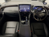 アルファード ハイブリッド 2.5 エグゼクティブ ラウンジ E-Four 4WD 