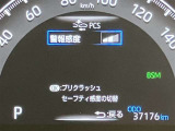 視認性の良いメ-タ-を採用しており、快適なドライブをサポ-トします♪