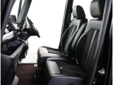 見通しのよいすっきりとした視界で、誰でも運転しやすいです。運転のしやすさは疲れにくさにも繋がりますよ♪