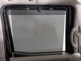 後席にサンシェードがついております。日差しも軽減されますよ!