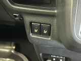運転席・助手席シートヒーター