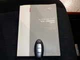 ★スマートキー★ キーを携帯しているだけでカギの開け閉めからエンジン始動までできるスマートキー!キーを取り出す必要がないので楽チンです☆