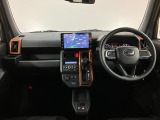 インパネ全体!視界が良好で小回りが利くので運転が苦手な方でも運転しやすいです♪