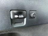 災害時にも安心。家庭用電化製品が使用できるAC100V、1500Wのコンセント付きです。