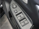 ◆パワーウィンドウスイッチ◆運転席から全席の窓の開閉操作を行うことが出来いつでも換気ができます!