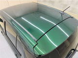 &rdquo;屋根の状態もしっかり確認出来ます。トヨタ中古車「まるごとクリーニング」でピカピカです。&rdquo;