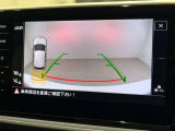 【液晶メーター】スピードメーターやタコメーターはもちろん、マップを表示させることもでき、必要な情報をわかりやすく表示します。