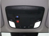 緊急通報ボタンが装備されております。ご利用にはHonda Total Careプレミアムのご加入が必要です。(有料)