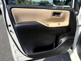 ご来店出来ないお客様、同業者様への販売はお断りさせていただきます。車検無し車両の場合は、車検を取得したお支払い総額で表示しております。