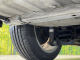 お車を安心してお乗りいただく為には、足回りの定期点検が欠かせません。サービスサポート(有償保証)では無料点検もご提供しており、安心のカーライフをお過ごしいただけるサポート体制が整っています。