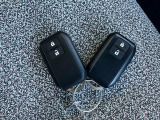 有難い事に多数のお問い合わせをいただいております。弊社ではご契約の際は現車の確認を必ずお願いしております。事前にご了承の上お問い合わせいただけますようお願い申します。