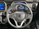【純正革巻きステアリング】上質な革を使用することで、手にしっかり馴染みとても運転しやすいハンドルです♪