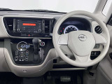 車内はルームクリーニングを実施済みです!綺麗な状態ですので、お気軽にご来店くださいね!