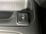 シートヒーター付きです。寒い日も快適なドライブが楽しめます♪