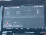 音楽再生やラジオなど、画面から複数の音源を選べる仕様です。表示がまとまっていて選択肢を確認しやすく、通勤時や休日のお出かけなど、移動中の時間を快適に過ごせます。