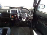 視界良好、操作しやすい運転席です。