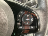 【アダプティブ・クルーズ・コントロール】予め設定した車速内でクルマが自動的に加減速。 前走車との適切な車間距離を維持しながら追従走行し、高速道路でのドライバーの疲労を軽減してくれる嬉しい機能付♪