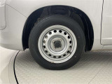 タイヤサイズは 155/80 R14 です。