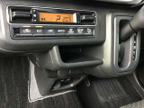 工夫を凝らした収納。限られたスペースを活用しています。
