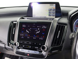 使いやすさや安全性を追求したステアリング周り!高級車ゆえにスイッチ類が多いのも特徴ですね!考え尽くされた配置ですぐに使いこなす事が出来ますのでご安心下さい!是非、体感してみて下さい!!