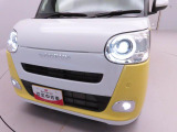 省電力のLEDヘッドランプ。白く明るい光で夜間走行が安心。ハンドルを切った方向やウィンカーを出した方向を明るく照らすサイドビューランプ。交差点での歩行者の見落とし防止をサポート。
