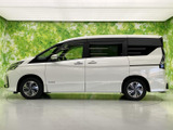 セレナ 1.2 e-POWER ハイウェイスターV 