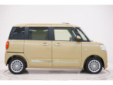 県内13店舗にて常時500台以上ダイハツ車を展示中です。見て、触って、納得のいく一台をぜひ見つけてください。