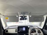 日中の日差しや路面の照り返しがまぶしくて運転しにくいときに役立つサイド兼用サンバイザー(^^♪